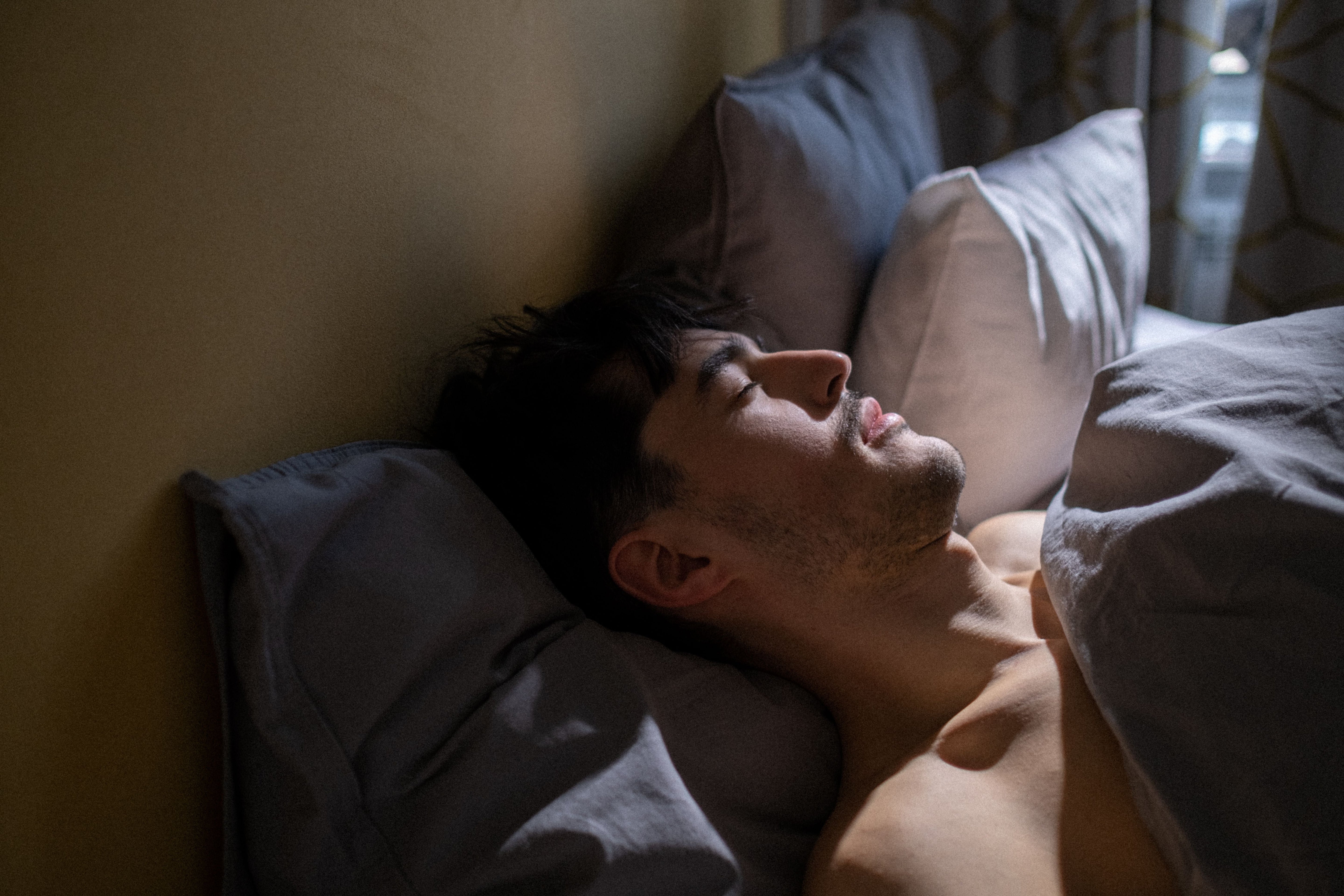 iSleep vs Lofta: Which At-Home Sleep Test Path Fits You?